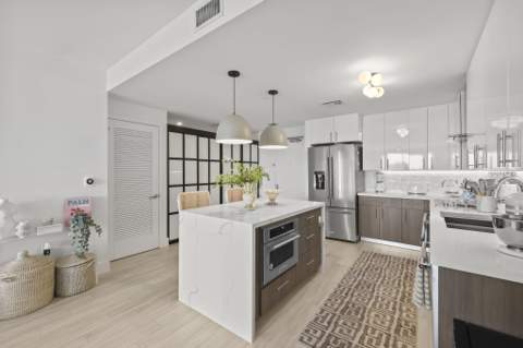 236 SE 5th Avenue #306, Delray Beach FL - photo 10 of 45