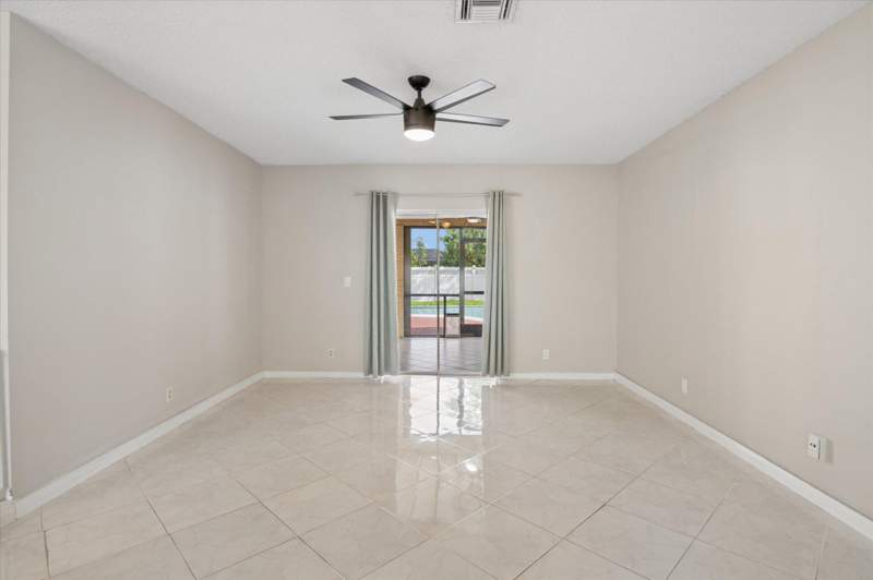 3 bedroom Single Family Residence at 11913 NW 31st Street, Coral Springs Country Club, Coral Springs — photo 5