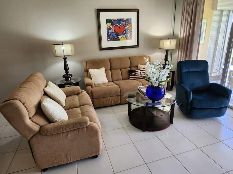 3 bedroom Condominium at 4030 W Palm Aire Drive #101, No 102 Palm-Aire Country Club, Pompano Beach — photo 4