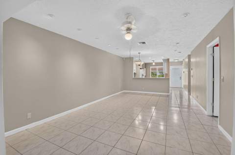 6789 Moonlit Drive, Delray Beach FL - photo 6 of 45