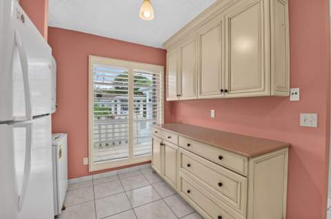 6789 Moonlit Drive, Delray Beach FL - photo 17 of 45