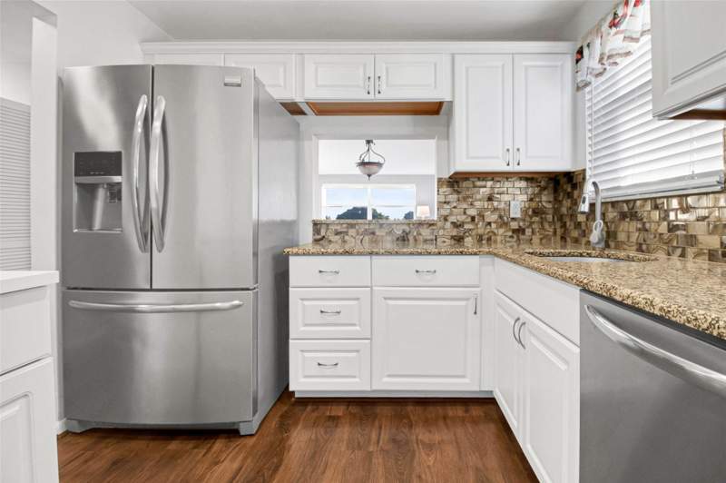 2 bedroom Condominium at 6890 Royal Palm Boulevard #312H, Royal Park Gardens Iii-H Condo, Margate — photo 5