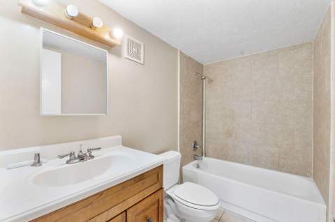 1794 NW 55th Avenue #203, Lauderhill FL - photo 9 of 17