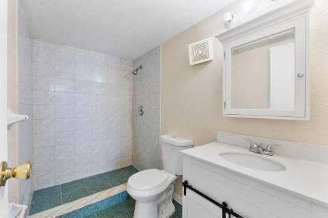 1794 NW 55th Avenue #203, Lauderhill FL - photo 10 of 17