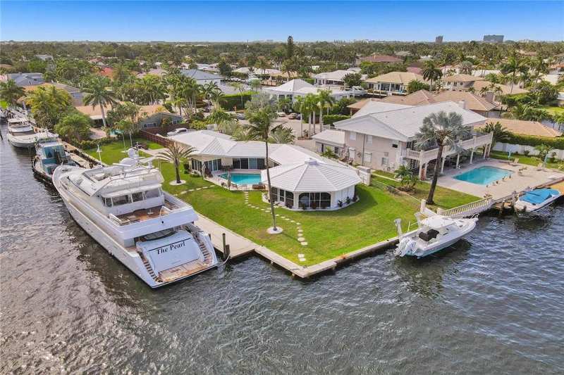 3 bedroom Single Family Residence at 2900 NE 35th Street, Coral Ridge Country Club, Fort Lauderdale — photo 1