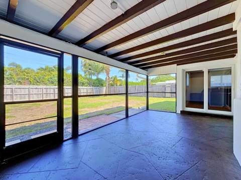 2621 NE 51st Court, Lighthouse Point FL - photo 13 of 30