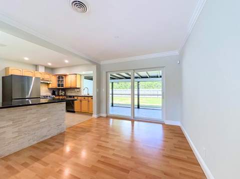 2621 NE 51st Court, Lighthouse Point FL - photo 8 of 30