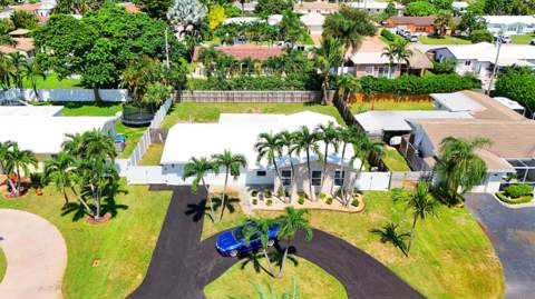 2621 NE 51st Court, Lighthouse Point FL - photo 18 of 30