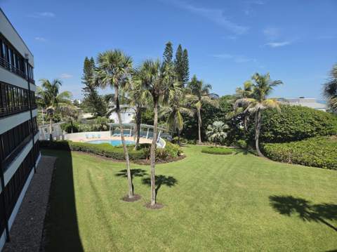 1357 NE Ocean Boulevard #304, Stuart FL - photo 24 of 38