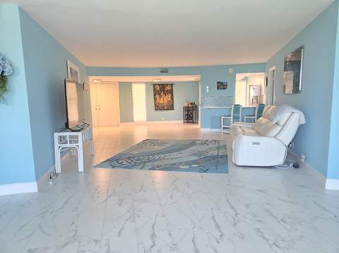 1357 NE Ocean Boulevard #304, Stuart FL - photo 8 of 38