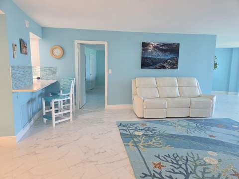 1357 NE Ocean Boulevard #304, Stuart FL - photo 9 of 38