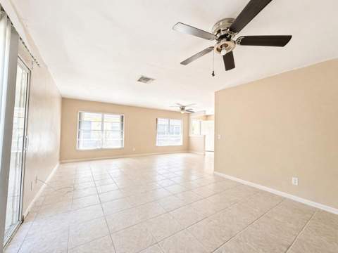 4725 SE Teri Place, Stuart FL - photo 6 of 19