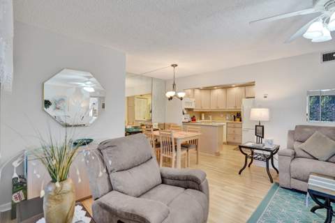 3561 Tall Pine Way #B-1, Greenacres FL - photo 6 of 31