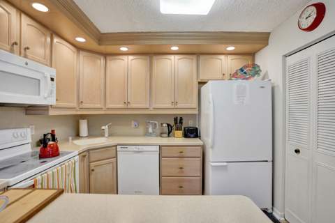 3561 Tall Pine Way #B-1, Greenacres FL - photo 12 of 31