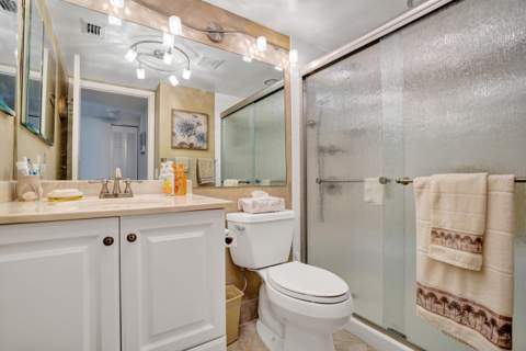 3561 Tall Pine Way #B-1, Greenacres FL - photo 15 of 31