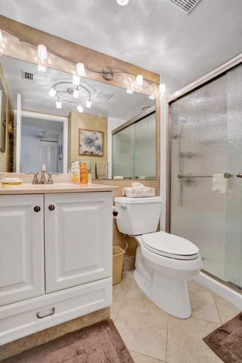 3561 Tall Pine Way #B-1, Greenacres FL - photo 16 of 31