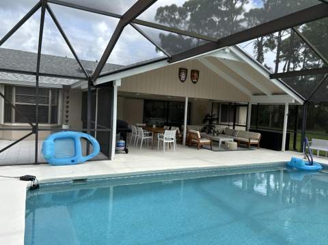 934 SE Atlantus Avenue, Port St. Lucie FL - photo 8 of 54