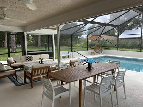 934 SE Atlantus Avenue, Port St. Lucie FL - photo 13 of 54