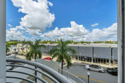 1830 Radius Drive #307, Hollywood FL - photo 10 of 50