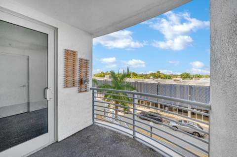 1830 Radius Drive #307, Hollywood FL - photo 16 of 50