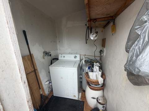 2601 SW 53rd Avenue, West Park FL - photo 8 of 9
