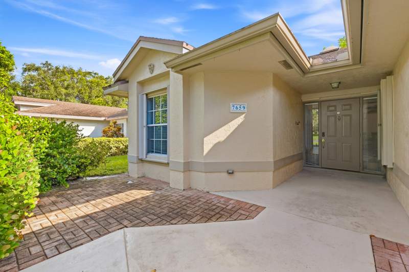 3 bedroom Single Family Residence at 7659 Kings Ride, Mnr Forest 3, Boynton Beach — photo 4