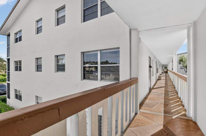 2 bedroom Condominium at 150 Mansfield D, Century Village, Boca Raton — photo 2