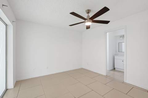 453 SW Columbus Drive, Port St. Lucie FL - photo 15 of 38