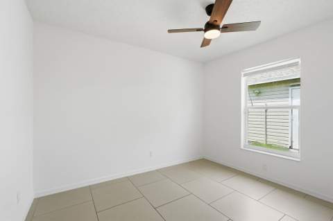 453 SW Columbus Drive, Port St. Lucie FL - photo 23 of 38