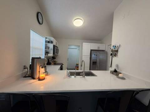 1437 Royal Forest Court, West Palm Beach FL - photo 11 of 51