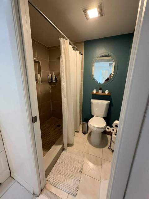 1437 Royal Forest Court, West Palm Beach FL - photo 9 of 51