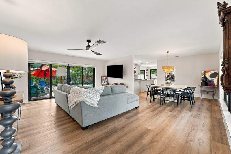 3 bedroom Single Family Residence at 5850 NE 21st Avenue, Imperial Point 3rd Sec, Fort Lauderdale — photo 5
