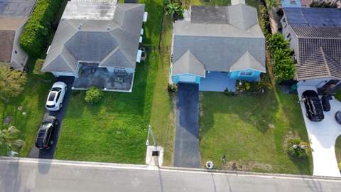 8201 NW 103rd Avenue, Tamarac FL - photo 6 of 121
