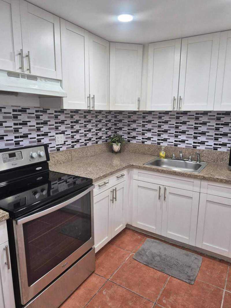 2 bedroom Condominium at 2700 Riverside Drive #106-B, Coral Gardens Condo, Coral Springs — photo 2