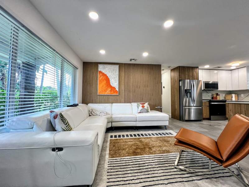 3 bedroom Single Family Residence at 317 NW 26th Court, Babco Heights, Wilton Manors — photo 4