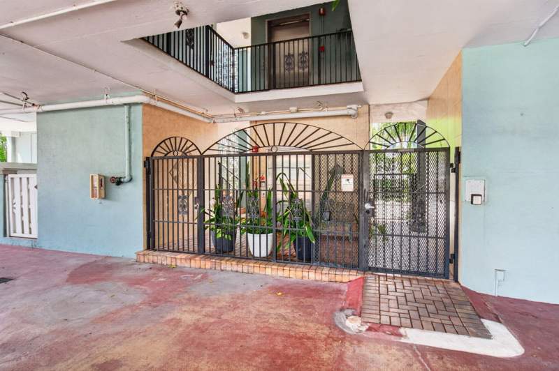 2 bedroom Condominium at 180 SE 20th Avenue #403, La Cote Condo, Deerfield Beach — photo 5