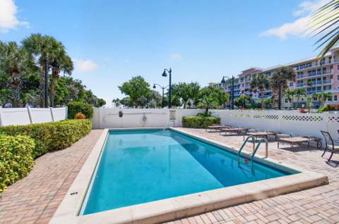 180 SE 20th Avenue #403, Deerfield Beach FL - photo 8 of 65