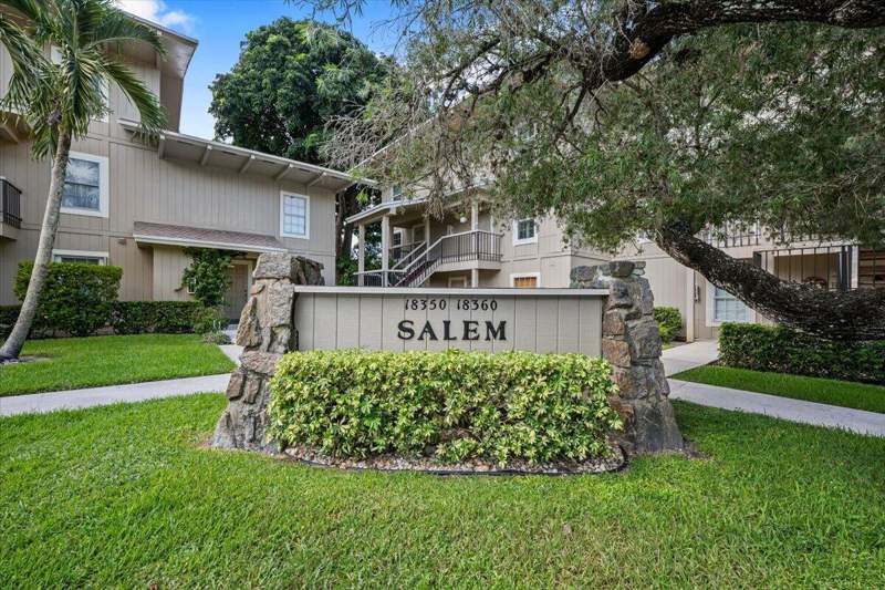 2 bedroom Condominium at 18350 SE Wood Haven Lane, Riverbend Condo A Condo, Jupiter — photo 2