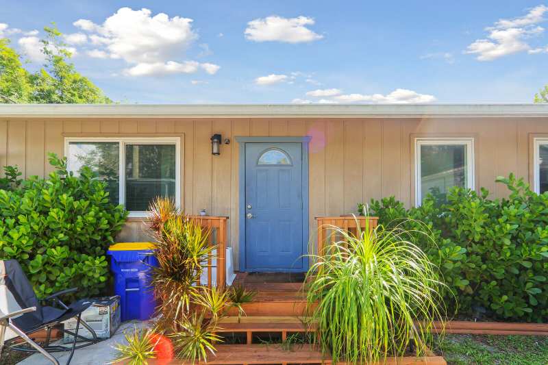 2 bedroom Single Family Residence at 5275 SE Horizon Avenue, Port Salerno, Stuart — photo 1