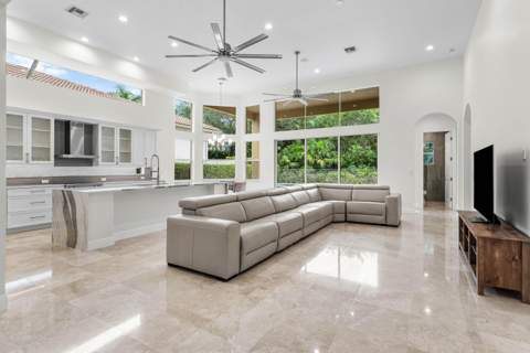 8126 Valhalla Drive, Delray Beach FL - photo 12 of 85
