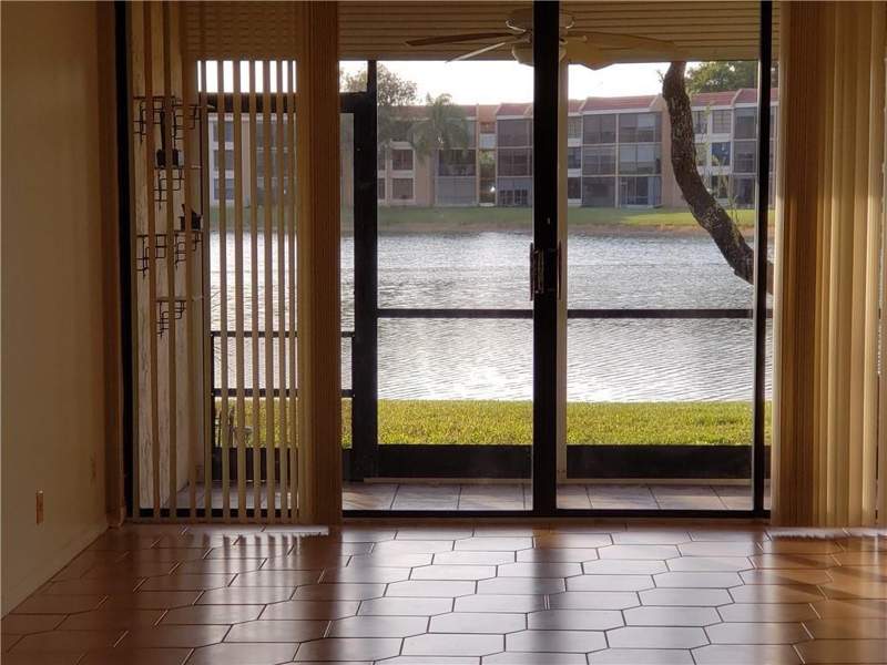 2 bedroom Condominium at 6010 Coral Lake Drive #110, Coral Gate V Condo, Margate — photo 4