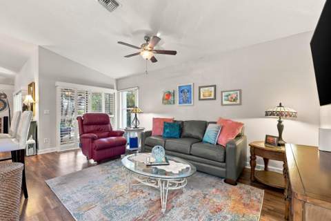 4788 Cypress Drive, Boynton Beach FL - photo 9 of 37