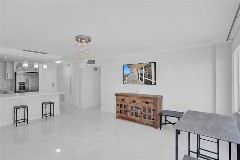 2 bedroom Condominium at 133 N Pompano Beach Boulevard #1106, Ocean Monarch Condo, Pompano Beach — photo 5