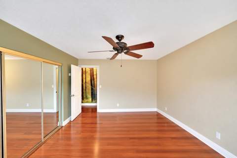2701 Middle River Drive #11, Fort Lauderdale FL - photo 12 of 31