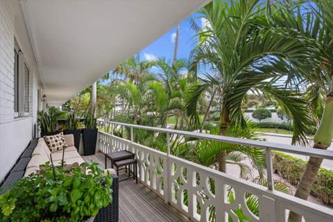 139 Sunrise Avenue #205, Palm Beach FL - photo 22 of 31