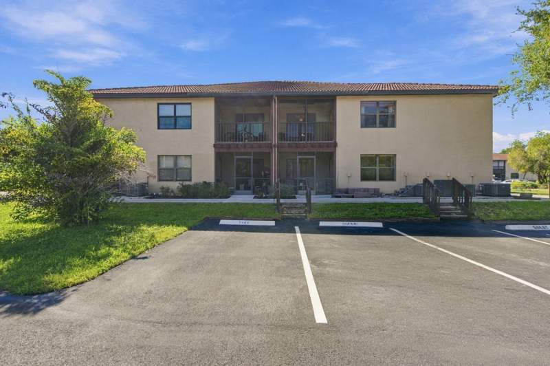 2 bedroom Condominium at 2446 SE Garden Terrace #302, Seagrass Condominium, Port St. Lucie — photo 2