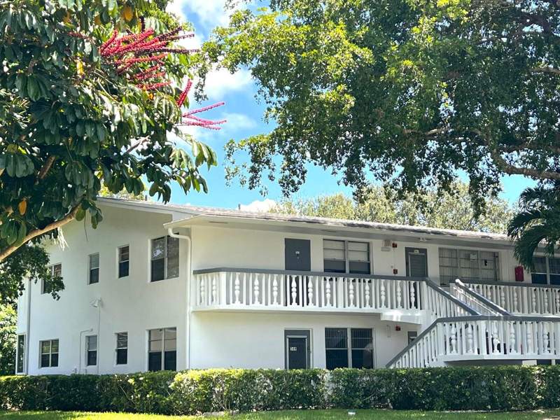 2 bedroom Condominium at 561 Durham T, Durham T Condo, Deerfield Beach — photo 3