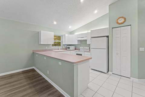 6333 Ungerer Street, Jupiter FL - photo 11 of 29