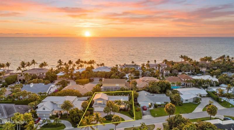 4 bedroom Single Family Residence at 60 Colony Road, Jupiter Inlet Beach Colony, Jupiter Inlet Colony — photo 2
