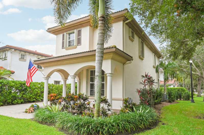 3 bedroom Single Family Residence at 654 Castle Drive, Evergrene, Palm Beach Gardens — photo 1
